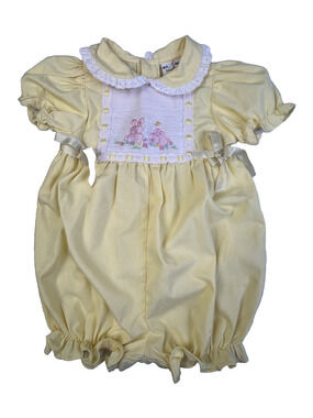 B T Kids Smocked Bubble Romper Baby 24 Mos Easter Bunnies Yellow Puffed Sleeves